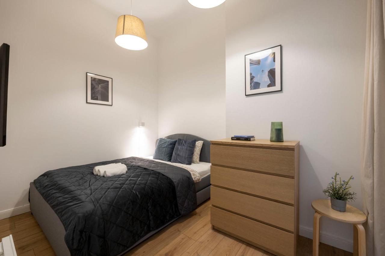 Central Grand Apartment With 5Bedrm 2Bathroom Budapeste Exterior foto