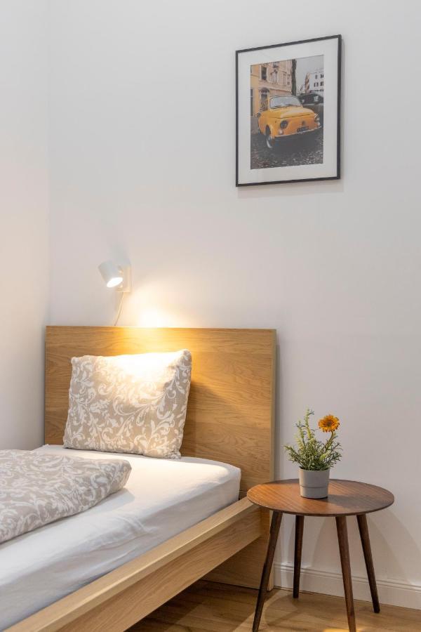 Central Grand Apartment With 5Bedrm 2Bathroom Budapeste Exterior foto